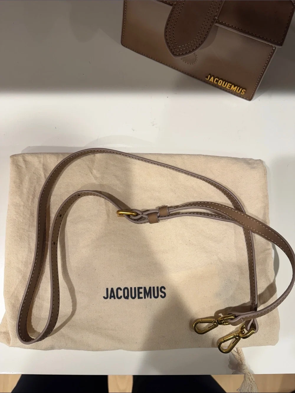Jacquemus le bambino Mini Top-Handle Crossbody bag - Picture 9 of 10